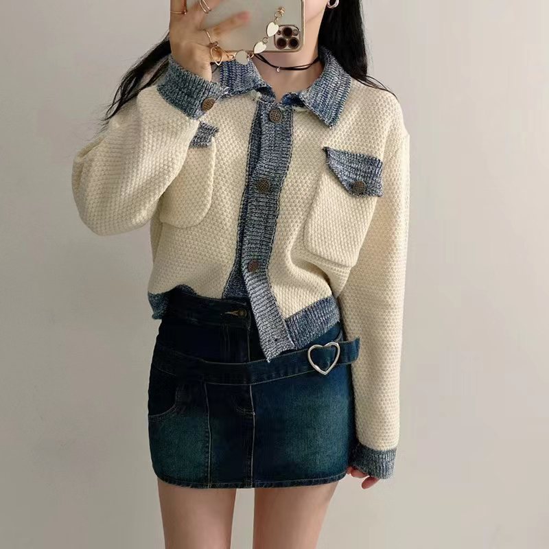 Color-contrasting Stripe Coat